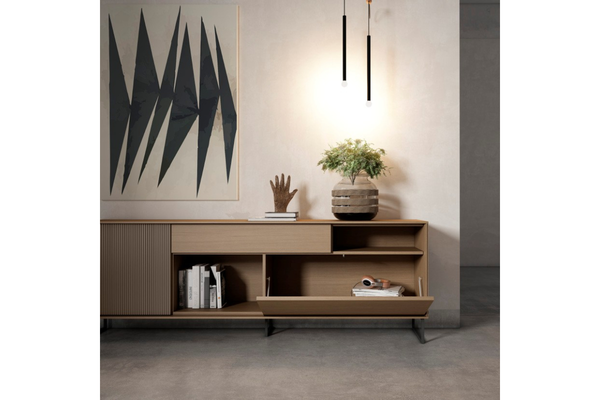 Detalle mueble aparador con diseño de comedor A. Britos colección Ideas 723