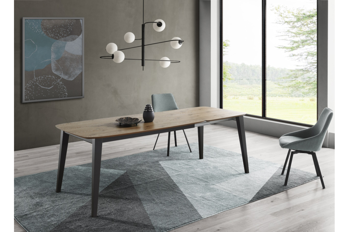Detalle mesa de comedor extensible con diseño moderno modelo Tonne de Indesan