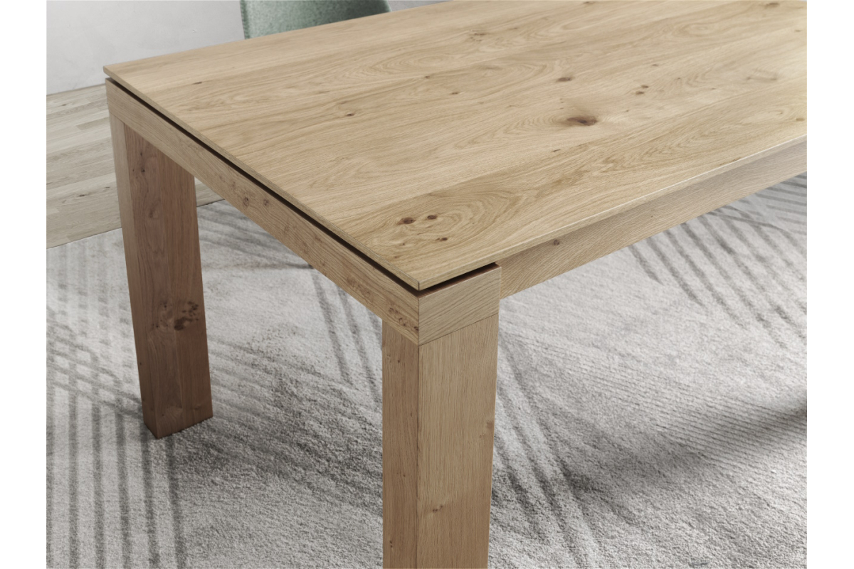 Detalle mesa de comedor extensible con diseño moderno modelo Armonia de Indesan