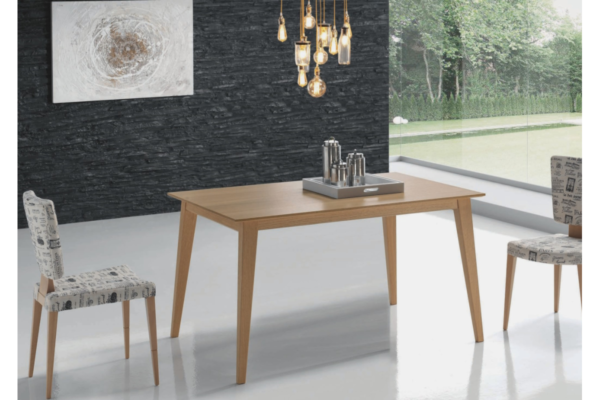 Mesa de comedor extensible con diseño moderno modelo Nordic de Indesan