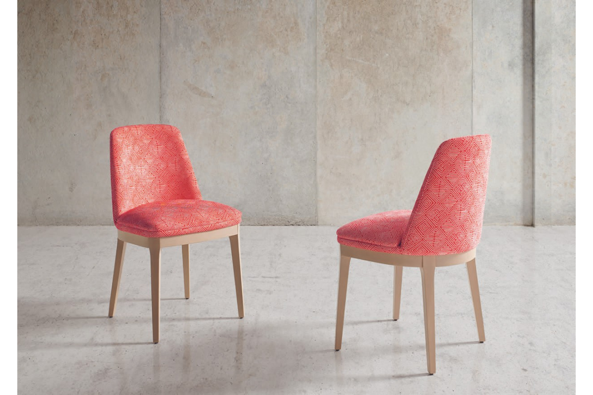 Silla tapizada moderna de comedor modelo Moon de Funcional Mobiliario Altair