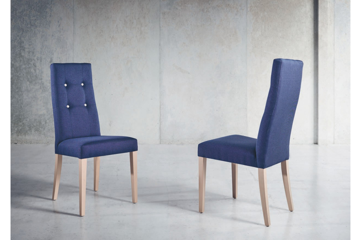 Silla tapizada moderna de comedor modelo Praga capitoné de Funcional Mobiliario Altair