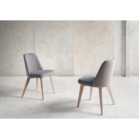 Silla tapizada moderna de comedor modelo Regina de Funcional Mobiliario Altair