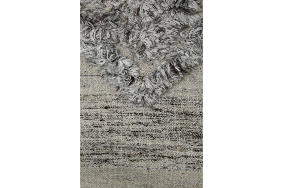 Alfombra hecha a mano modelo Diamonds DR 252 de la firma Kuatro Carpets