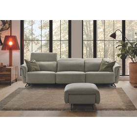 Sofá moderno modelo Ingrid con diseño minimalista y asientos de relax eléctricos de Pedro Ortiz