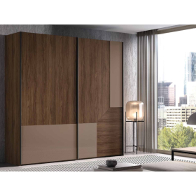 Armario de puertas correderas moderno modelo EOS22 de Glicerio Chaves