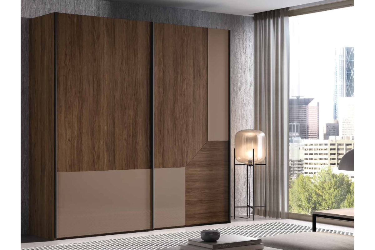 Armario de puertas correderas moderno modelo EOS22 de Glicerio Chaves