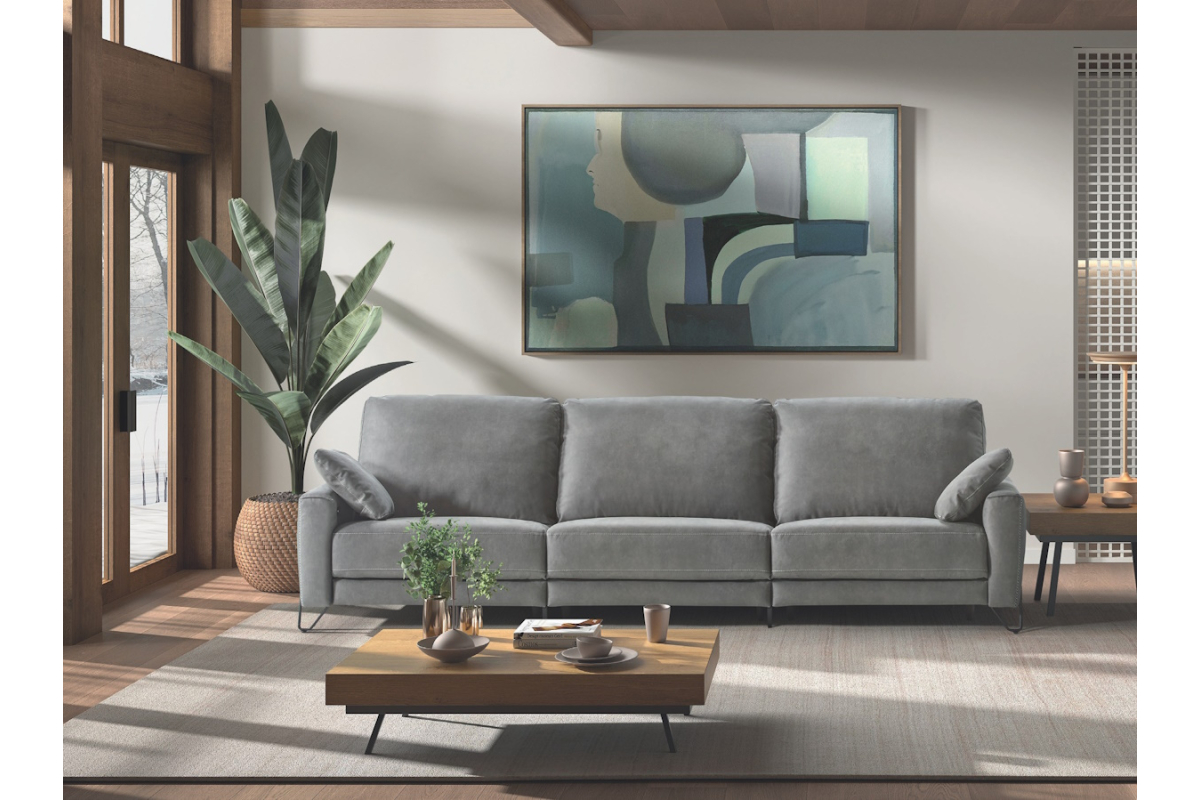 Sofá moderno modelo Olga con diseño elegante y asientos de relax eléctricos de Pedro Ortiz