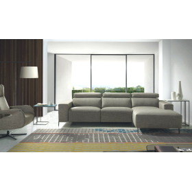 Sofá chaiselongue moderno modelo Rivera con diseño minimalista con asientos de relax eléctricos de Eneas by Xirivella