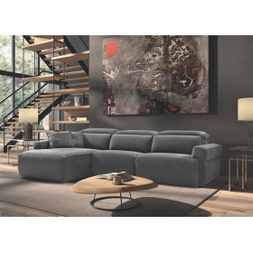 Sofá desenfundable con chasielongue moderno modelo Trevi con asientos de relax eléctricos con diseño minimalista de Pedro Ortiz