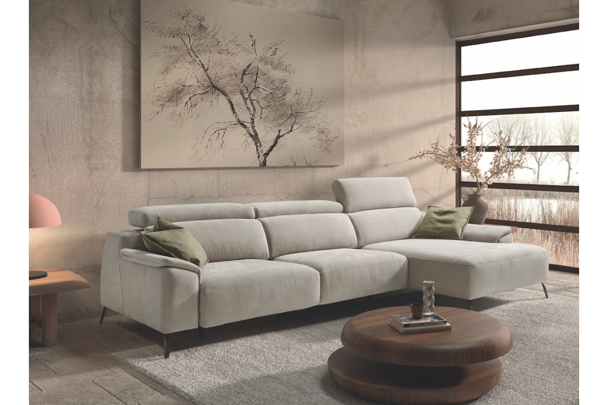 Sofá con chaiselongue moderno modelo Padua con asientos deslizantes de carro con diseño minimalista de Pedro Ortiz