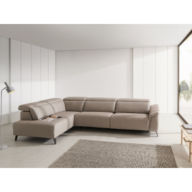 Sofá rinconera con diseño moderno modelo Tucán con asientos relax eléctricos de Reyes Ordoñez