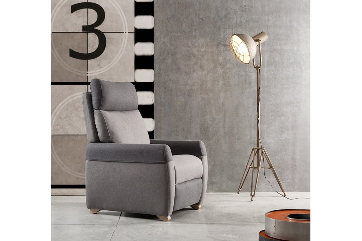 Sillón moderno de relax apertura manual o eléctrica modelo Oliver de Reyes Ordoñez