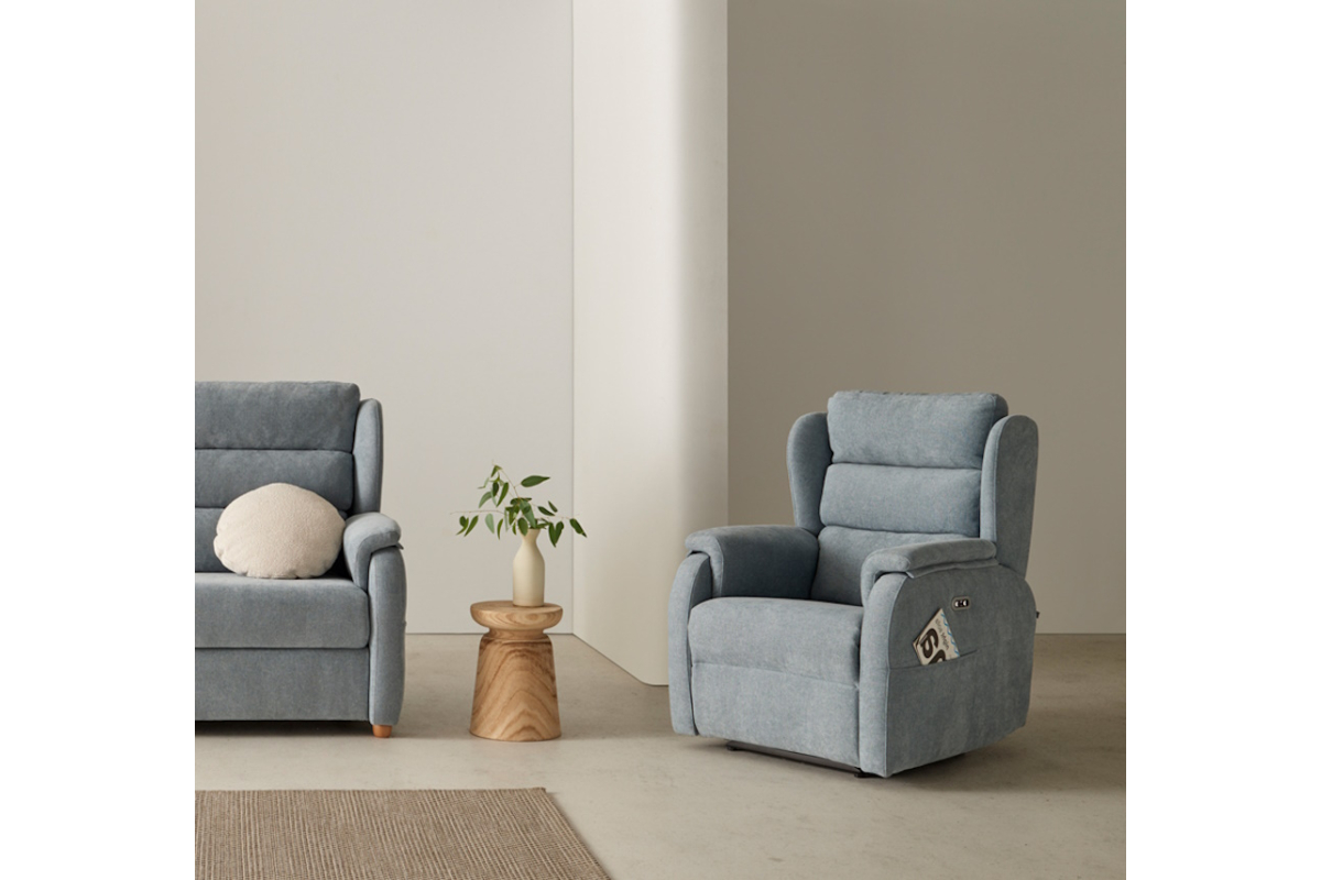 Sillón clásico Orejero de relax apertura motorizada o fijo modelo Rocco de Reyes Ordoñez