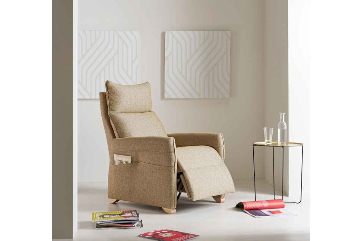 Sillón moderno de relax apertura manual o eléctrico modelo Titan de Reyes Ordoñez