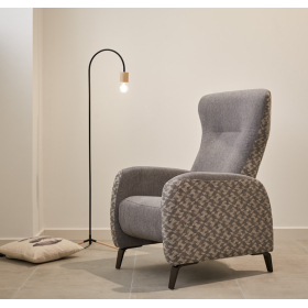 Sillón moderno de relax apertura manual o eléctrico modelo Menta con diseño minimalista de Reyes Ordoñez