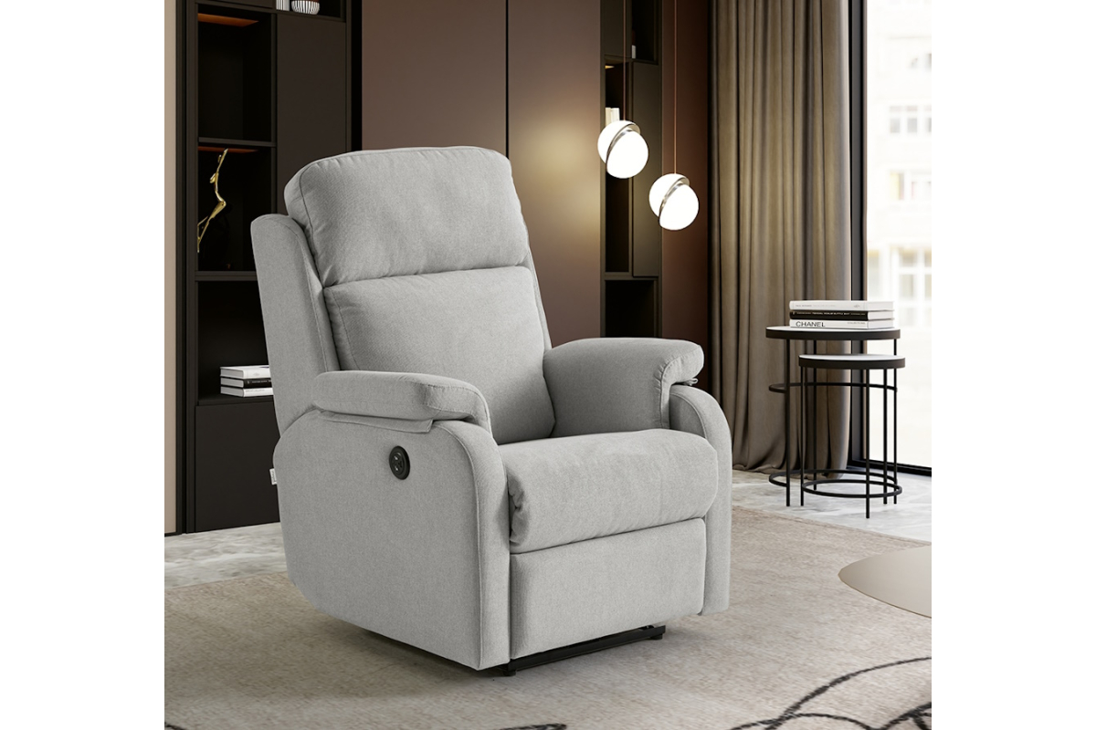 Sillón atemporal de relax apertura manual o eléctrica modelo Laura de Mopal Tapizados