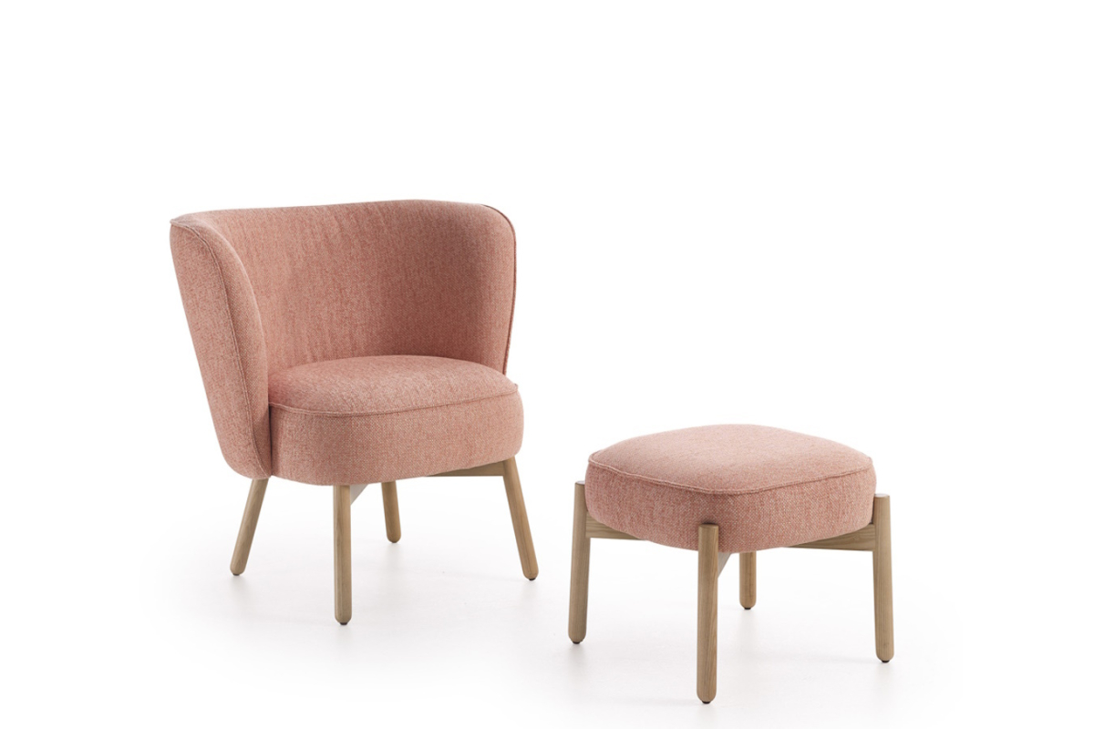 Sillón butaca moderna con reposapies modelo Jake con diseño minimalista de Reyes Ordoñez