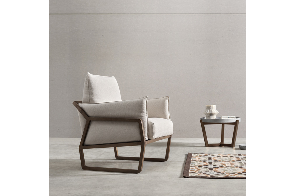 Sillón butaca con diseño moderno modelo Gema Madera de Reyes Ordoñez