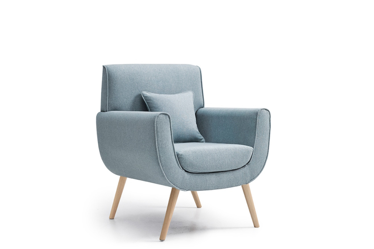 Sillón butaca con diseño moderno modelo Bimba de Reyes Ordoñez