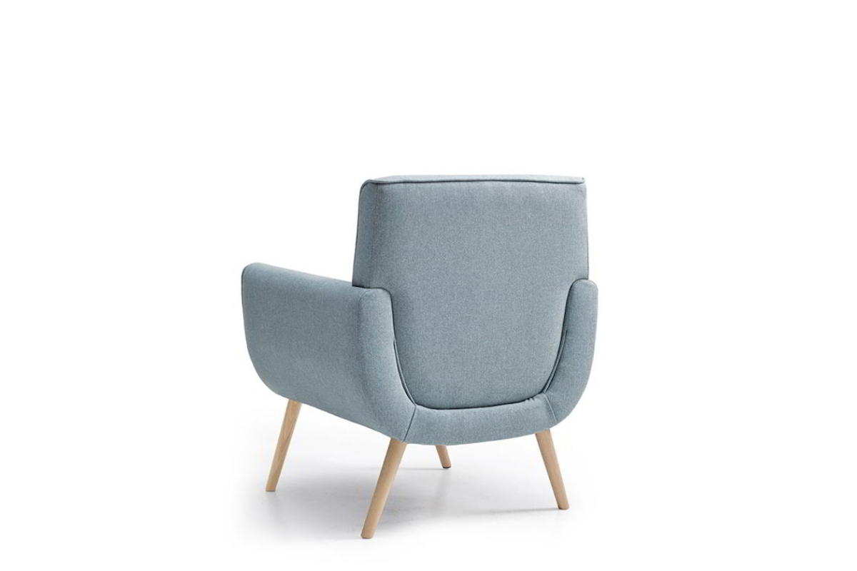Sillón butaca moderna modelo Bimba de Reyes Ordoñez