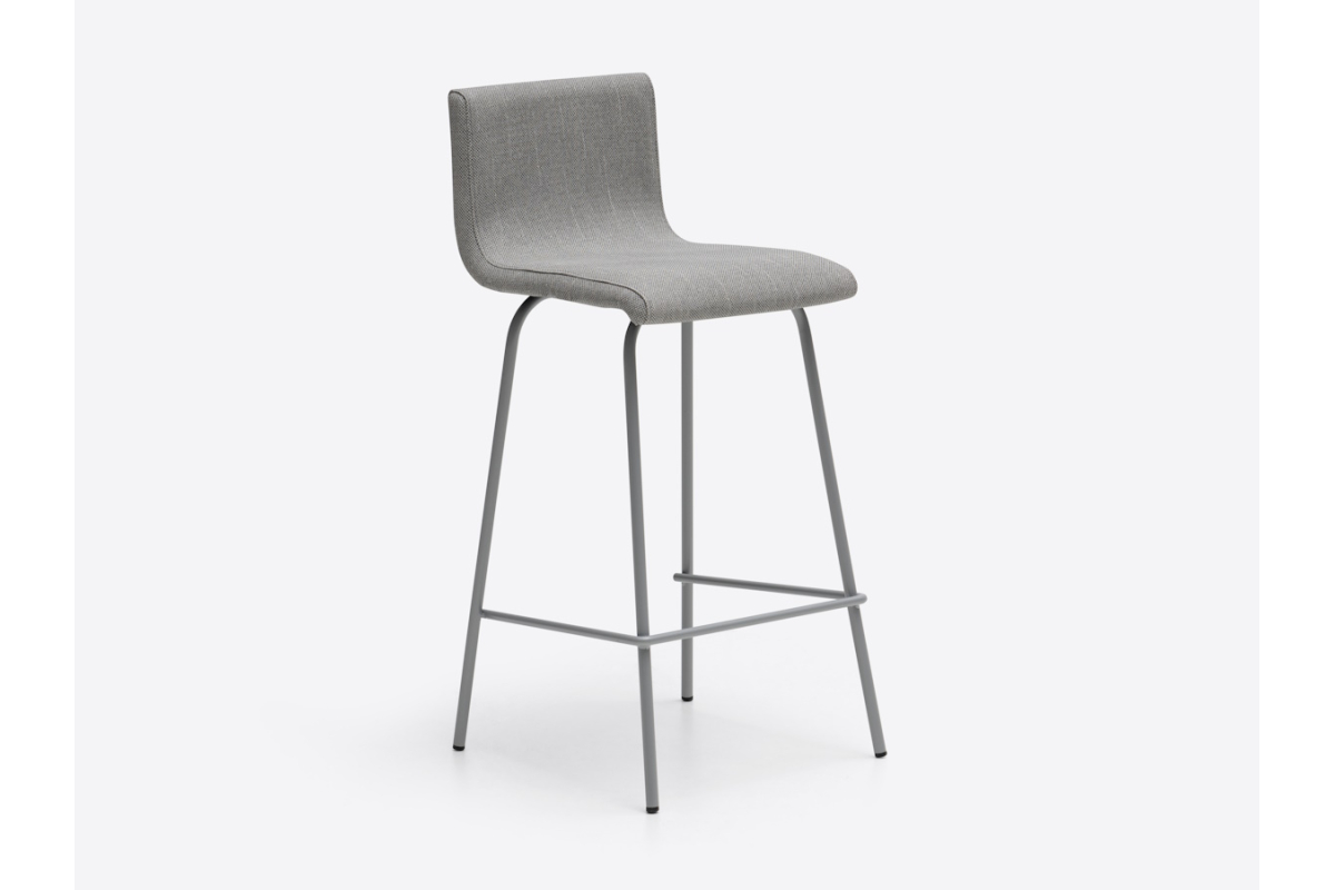 Taburete de cocina con diseño moderno tapizado modelo Vega tapizado de Cauxi