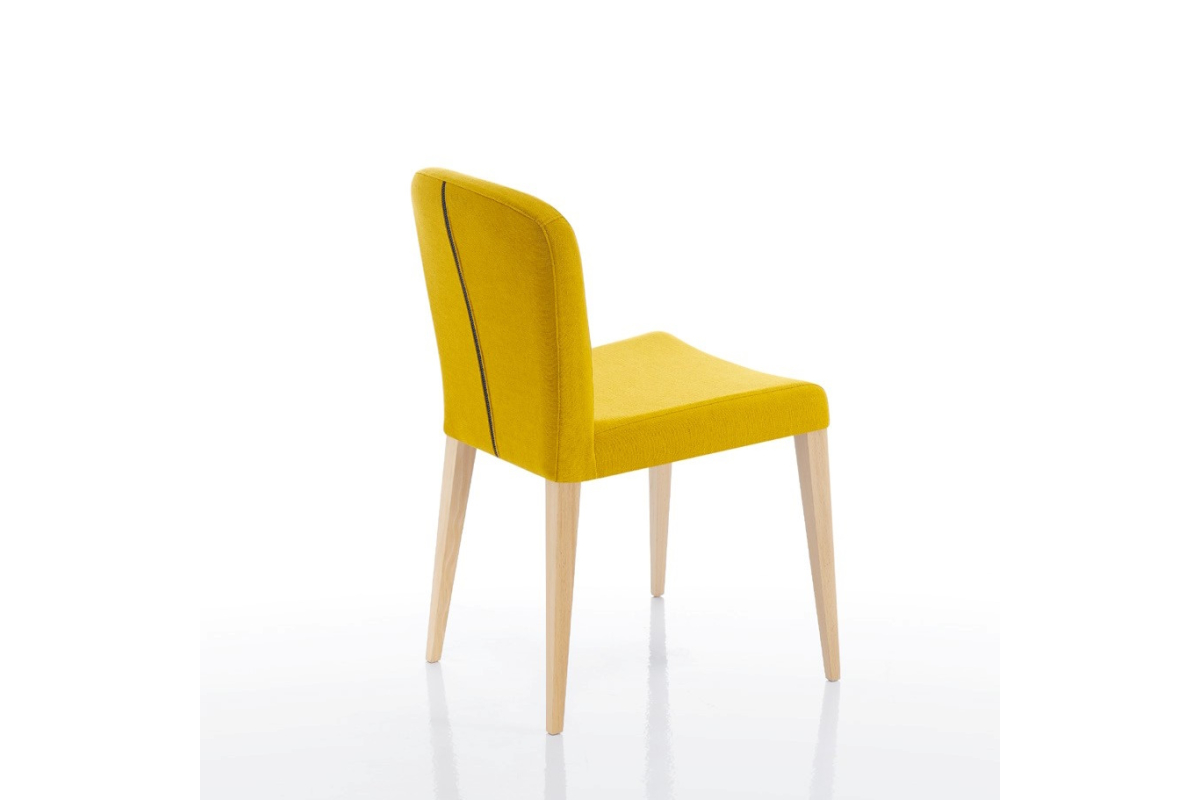 Silla comedor con diseño moderno modelo Olé de Modesto Navarro