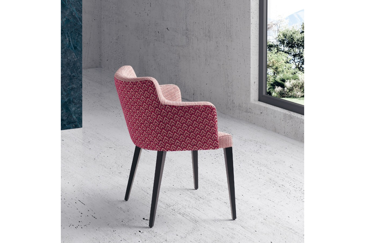 Sillón comedor con diseño moderno modelo Mito de Modesto Navarro