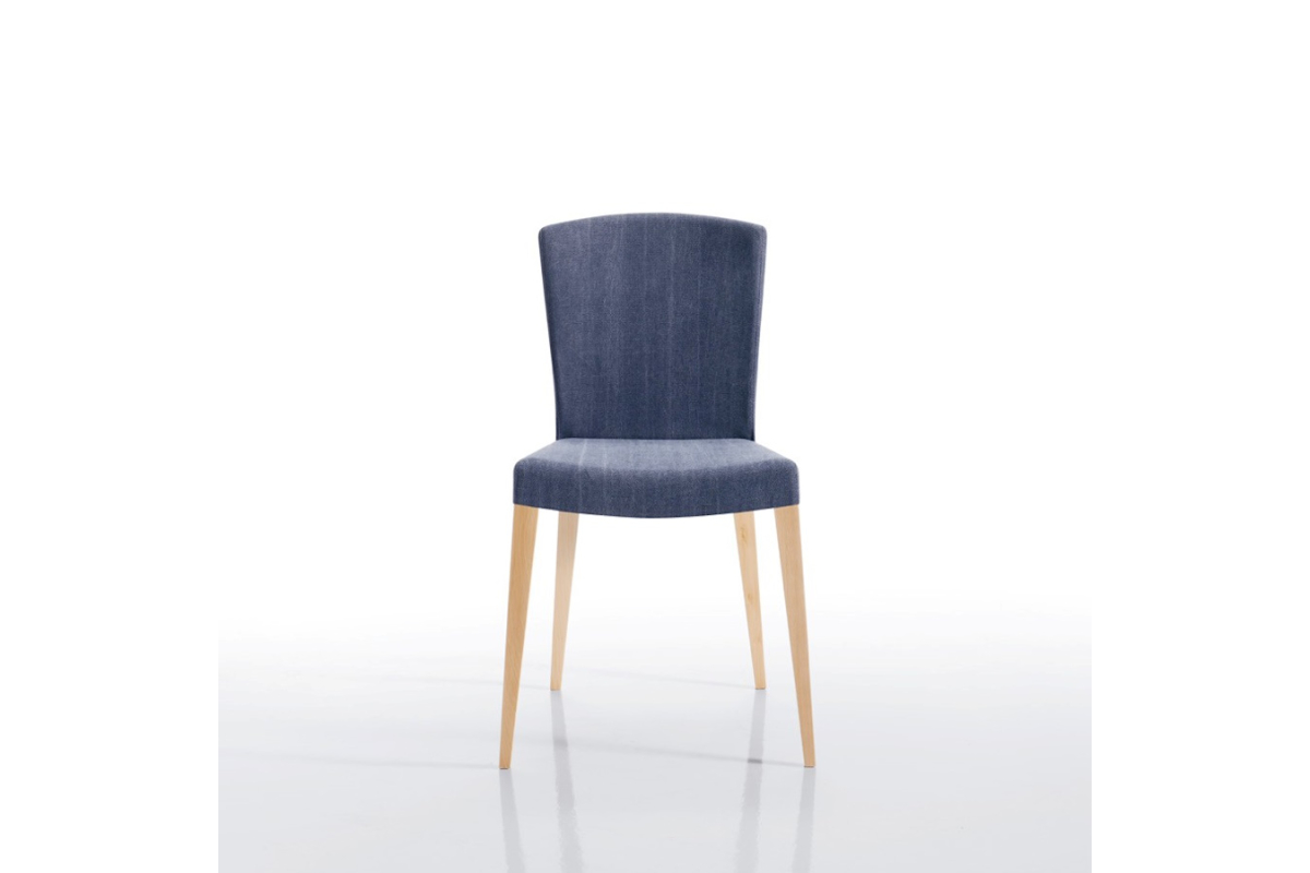 Silla de comedor con diseñoo moderno modelo Otis de Modesto Navarro