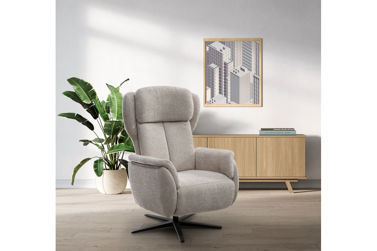 Sillón orejero moderno de relax manual o eléctrico modelo Kira con diseño elegante de Pedro Ortiz