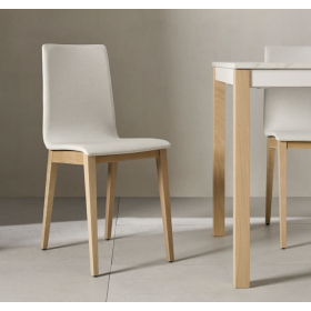 Silla de cocina tapizada con diseño moderno modelo Sada de Velasco