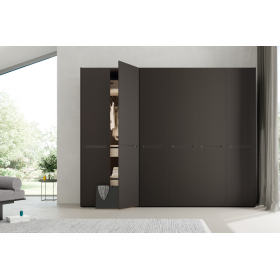 Armario de puertas batientes con estilo moderno de JJP modelo next 18