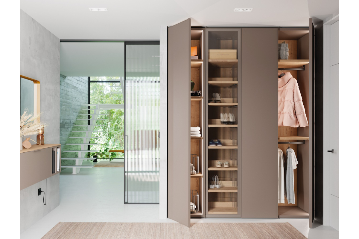 Armario recibidor con puertas batientes con estilo moderno de JJP modelo next 63