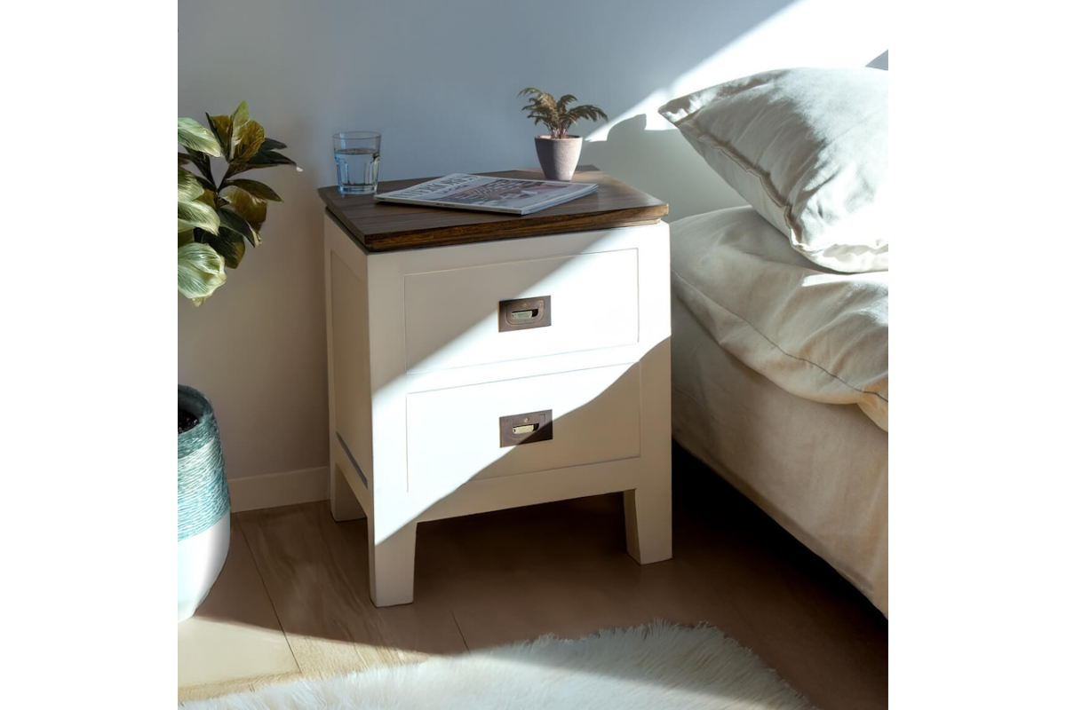 Mesita con estilo minimalista modelo Everest de Moycor