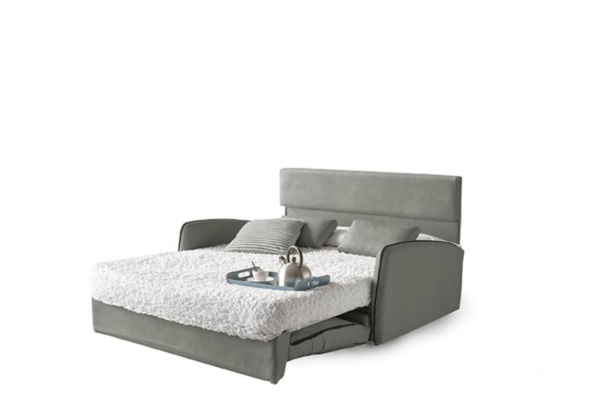 Sofá cama con diseño moderno modelo Susan con apertura italiana de Mopal