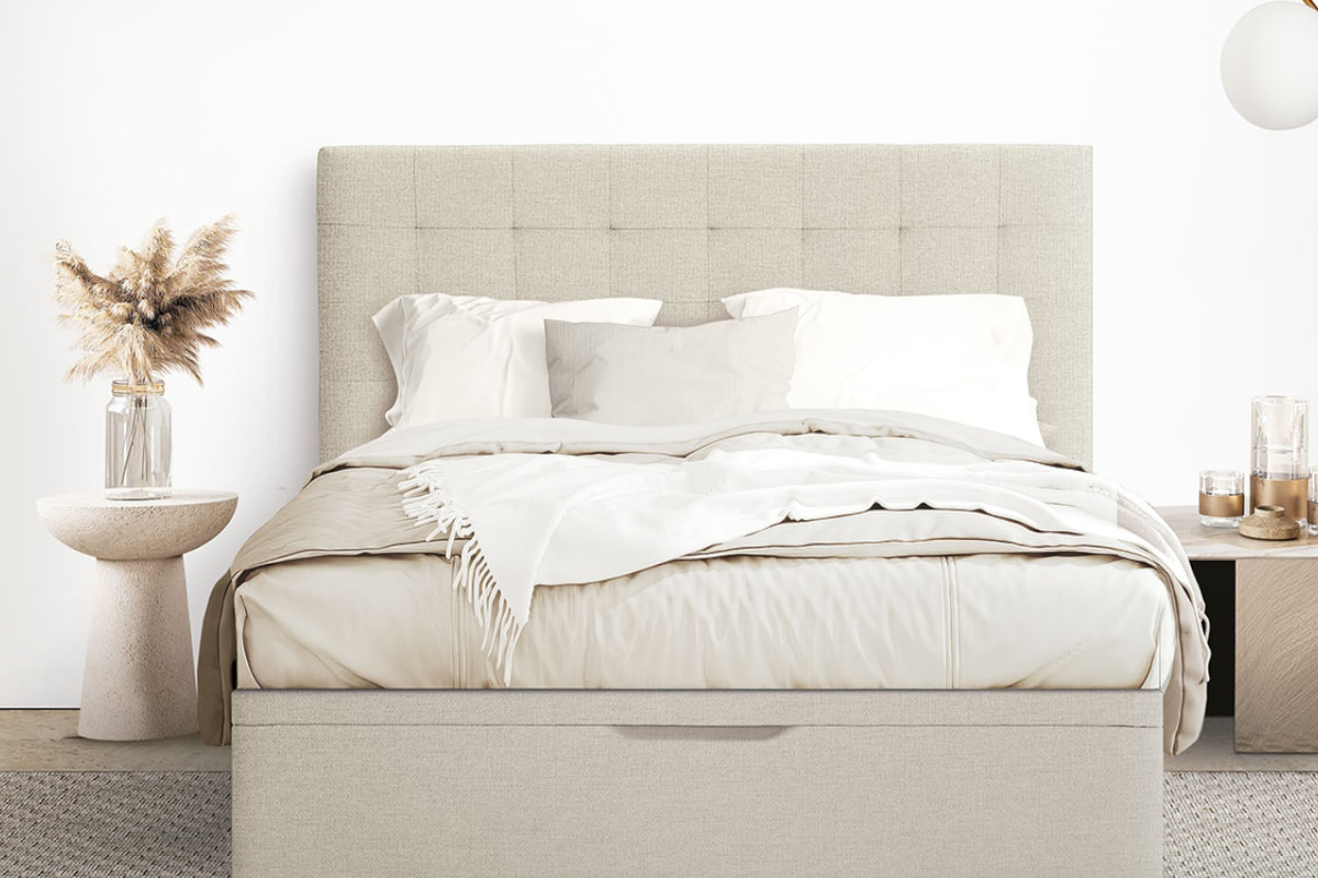 Cama tapizada moderna con cabezal modelo Florencia de La Premier