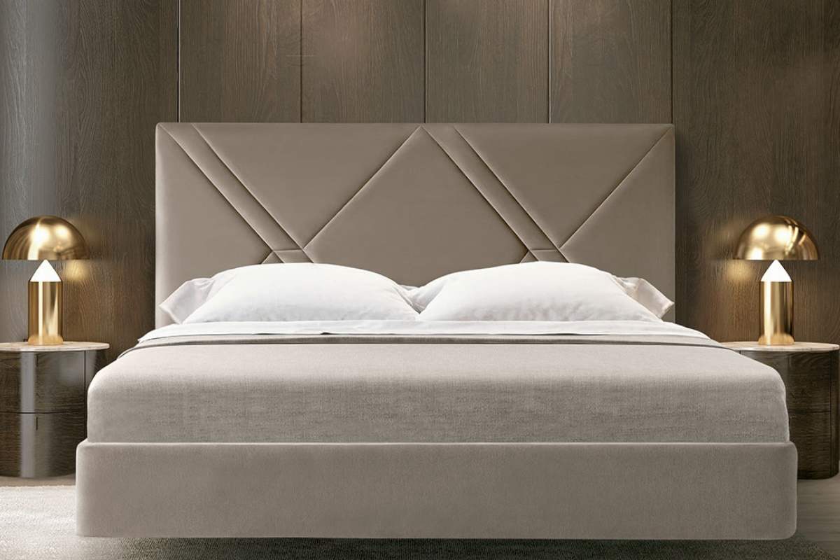 Cama tapizada moderna con cabezal modelo Glasgow de La Premier