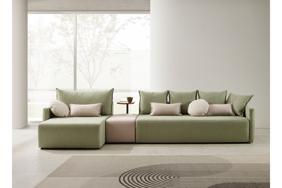 Sofá cama con chaiselongue moderno modelo Simba con apertura italiana de Reyes Ordoñez