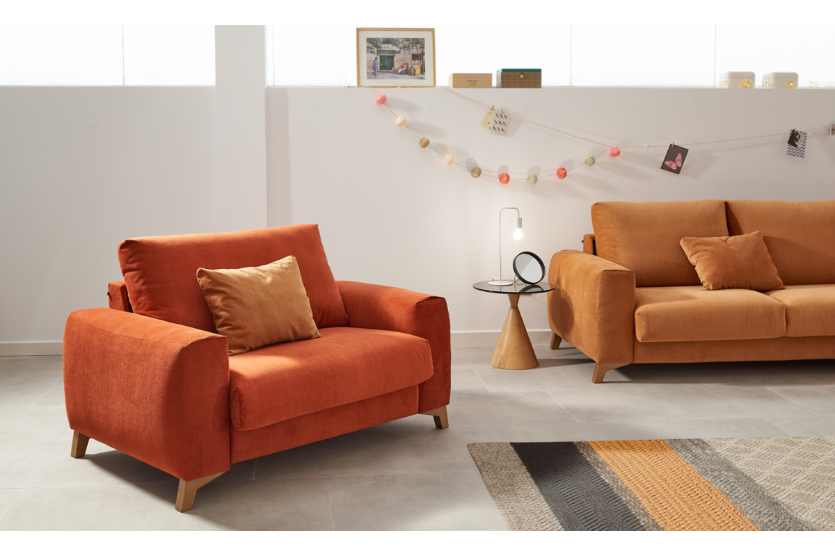 Sillón cama con diseño moderno modelo Wanda con apertura italiana de Reyes Ordoñez