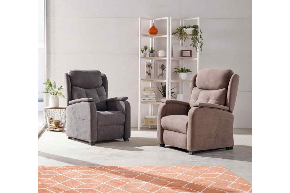 Sillón clásico de relax apertura manual o eléctrica modelo Turbo de Reyes Ordoñez