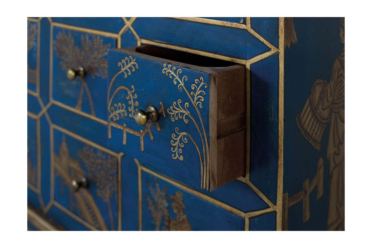 Detalle cómoda con estilo vintage modelo 1882 de Giner Colomer