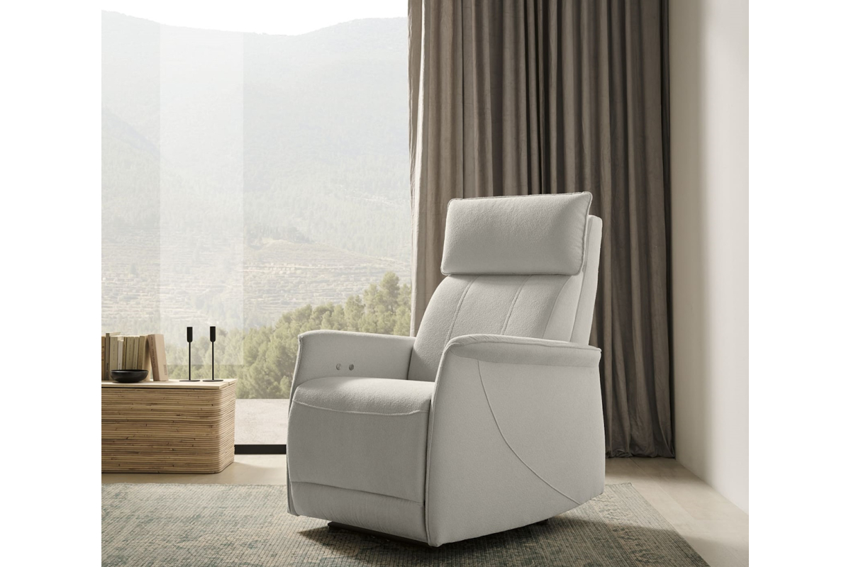 Sillón con diseño moderno de relax apertura motorizada y cabezal manual Star de Mopal Tapizados