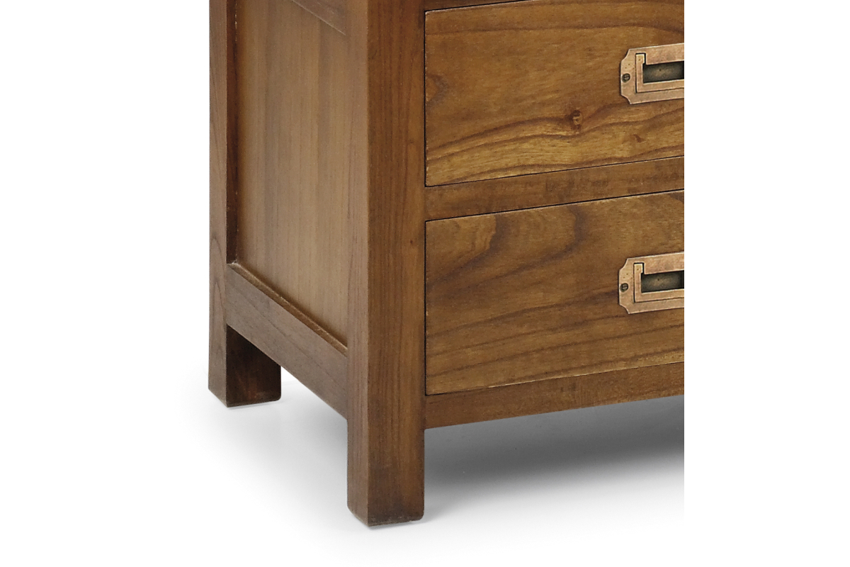 Detalle mesita con hueco con estilo clásico modelo Star de Moycor