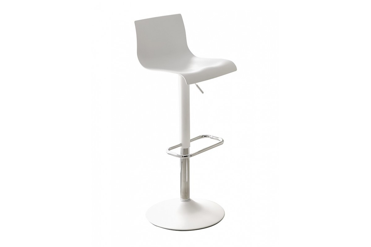 Taburete cocina de Polipropileno con diseño moderno modelo Nico de Velasco